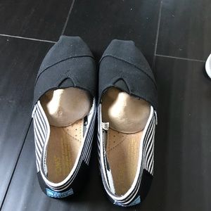 Toms Women’s Size 7
